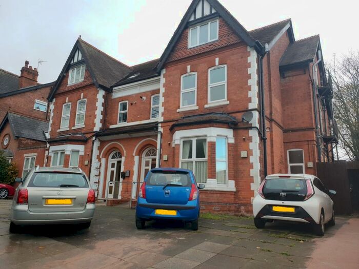 Flat To Rent In Mayfield Road, Moseley, Birmingham, B13
