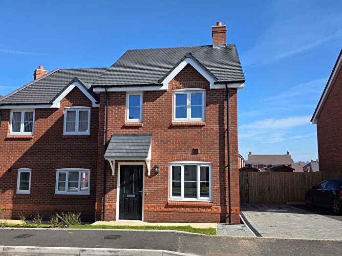 2 Bedroom Semi Detached House To Rent In Perton, WV6