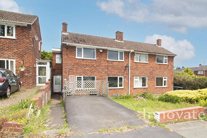 3 Bedroom Semi-Detached House For Sale In Tame Road, Oldbury, B68