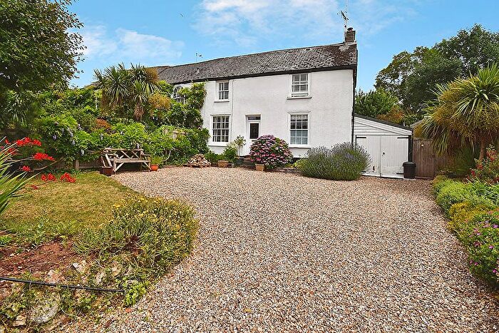 4 Bedroom Semi Detached House For Sale In Wonford Street, Exeter, EX2