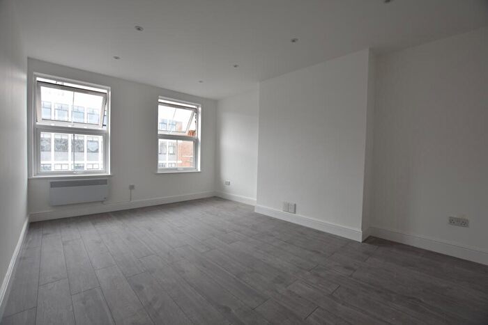 2 Bedroom Flat To Rent In London Road, Bromley, BR1