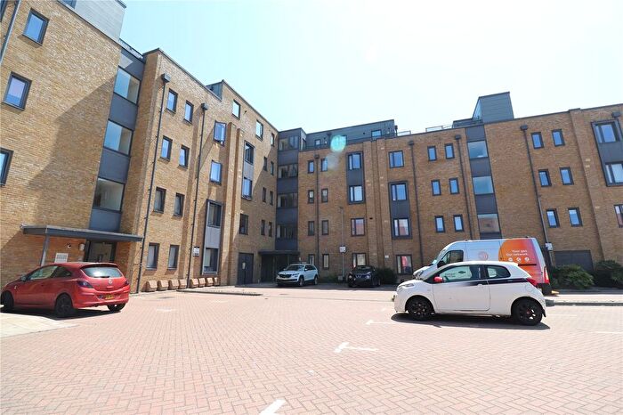 2 Bedroom Flat For Sale In Motte Lane, Ebbsfleet Valley, Kent, DA10