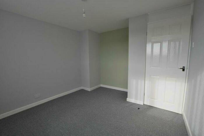 3 Bedroom End Of Terrace House To Rent In Coychurch Rise, Barry, CF63