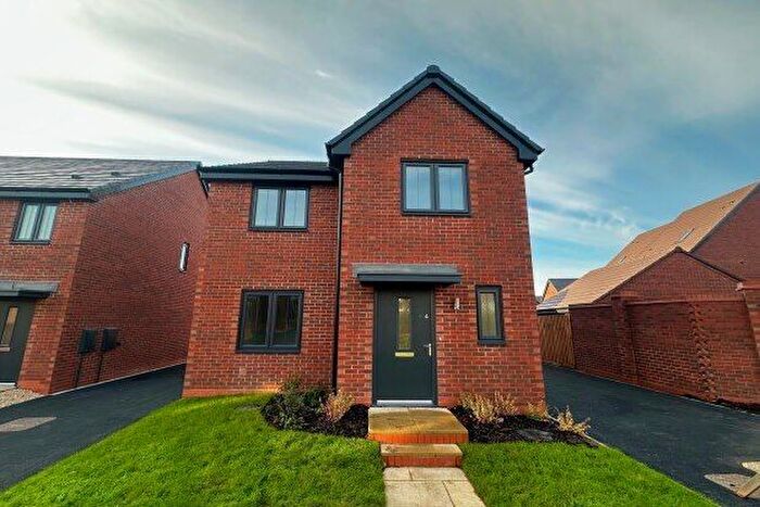 4 Bedroom Detached House To Rent In Bridgeman Drive, Derby, DE22