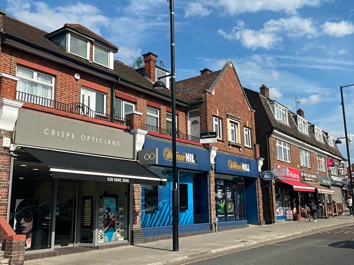3 Bedroom Flat To Rent In Field End Road, Pinner, HA5