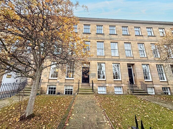 2 Bedroom Flat For Sale In Leazes Terrace, Newcastle Upon Tyne, NE1
