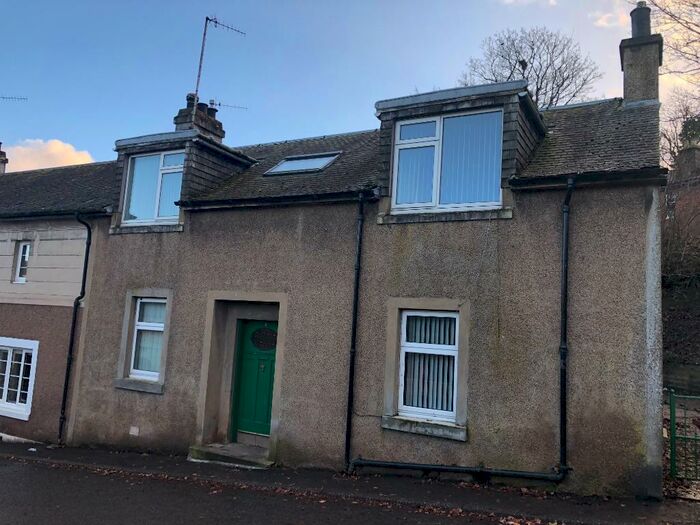 3 Bedroom End Of Terrace House To Rent In The Wynd, Biggar, ML12