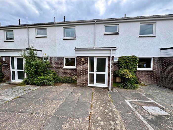 3 Bedroom Terraced House For Sale In Gwaen Ganol, Criccieth, Gwynedd, LL52