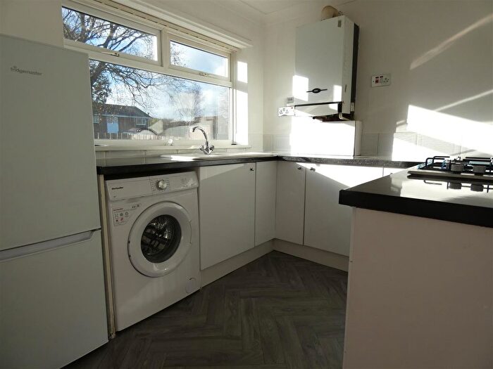 2 Bedroom Flat To Rent In Hastings Court, Bedlington, NE22
