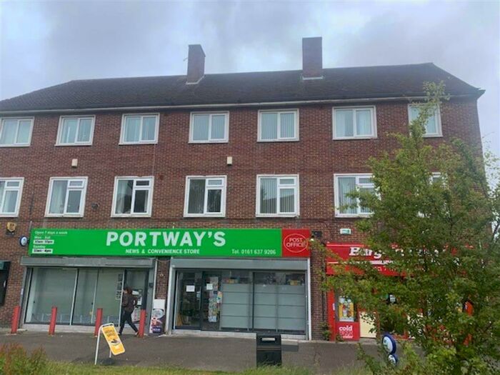 2 Bedroom Maisonette To Rent In Portway, Wythenshawe, M22