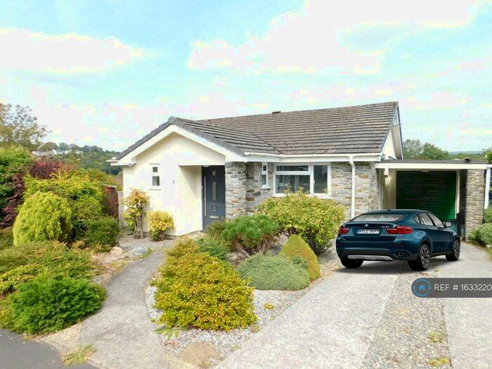 3 Bedroom Bungalow To Rent In Campion Rise, Tavistock, PL19