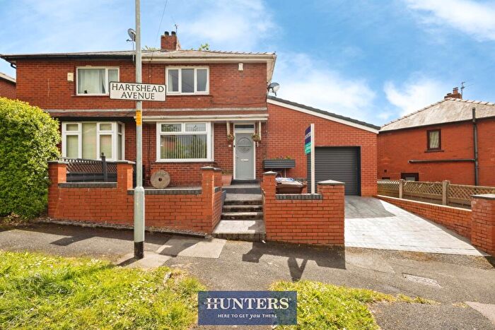 2 Bedroom House For Sale In Hartshead Avenue, Stalybridge, SK15