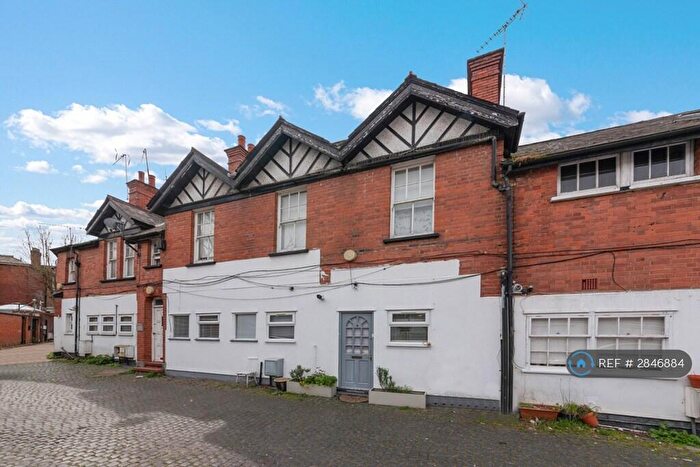 1 Bedroom Flat To Rent In Park Road, London, N8