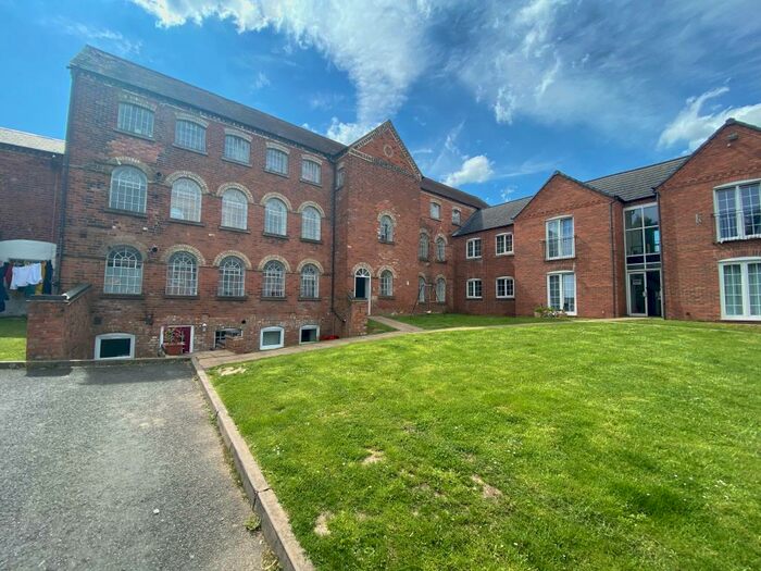 2 Bedroom Flat To Rent In Beoley Road West, Redditch, B98