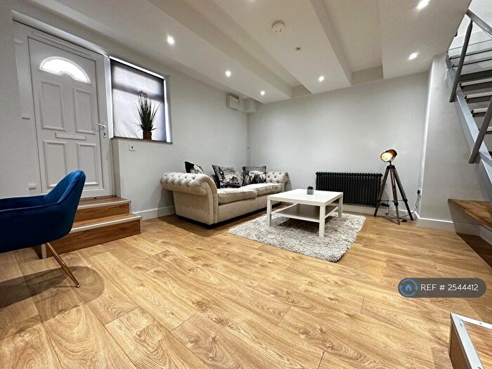 1 Bedroom Flat To Rent In Guildford Street, Luton, LU1