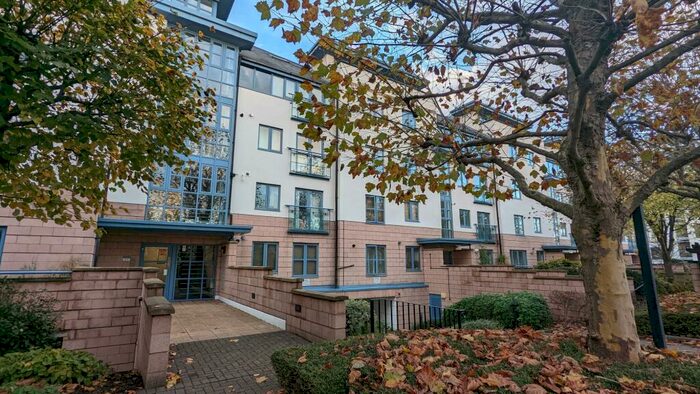 2 Bedroom Flat To Rent In The Quays, Cumberland Road, Hotwells, BS1