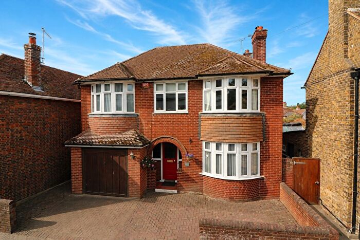 4 Bedroom Detached House For Sale In Strand Street, Sandwich, CT13