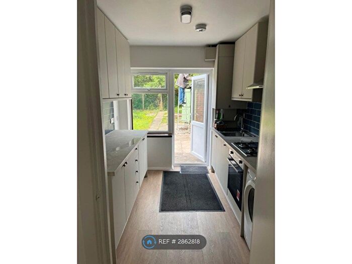 3 Bedroom Terraced House To Rent In Denbigh Drive, Hayes, UB3