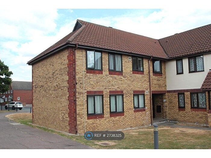 1 Bedroom Flat To Rent In Chinook, Highwoods, Colchester, CO4