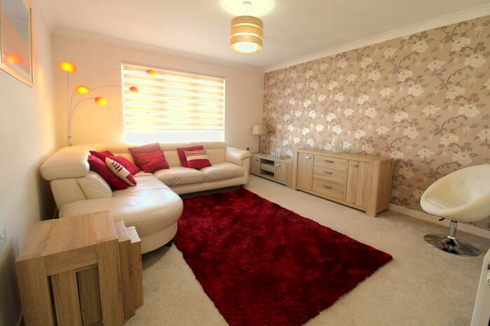 2 Bedroom Flat To Rent In Mackie Place, Elrick, Top Floor, AB32