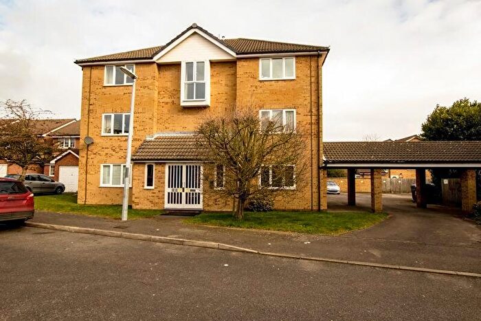 2 Bedroom Flat To Rent In Impala Drive, Cambridge, CB1