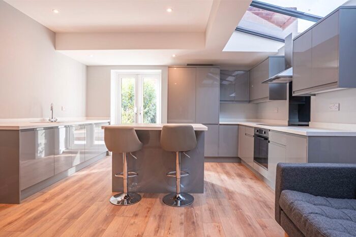 5 Bedroom Property To Rent In Tennyson Road, Southampton, SO17