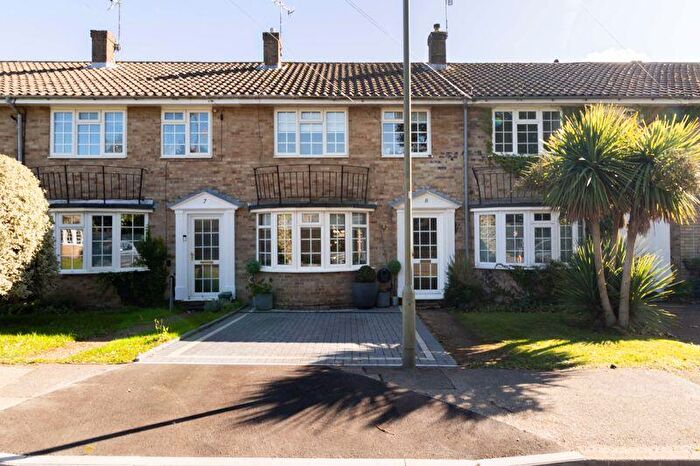 3 Bedroom Terraced House For Sale In Hillbrow Court, Godstone, RH9