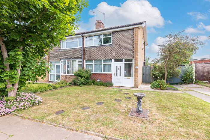 2 Bedroom Semi-Detached House For Sale In Edinburgh Avenue, Gorleston, Great Yarmouth, NR31