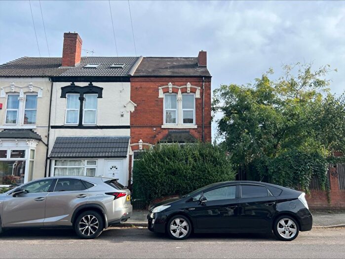 2 Bedroom End Terrace House For Sale In Grange Road, Kings Heath, Birmingham, B14