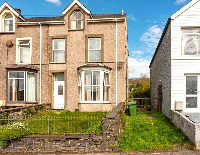 4 Bedroom End Of Terrace House For Sale In Bryncelyn, Talysarn, Caernarfon, Gwynedd, LL54