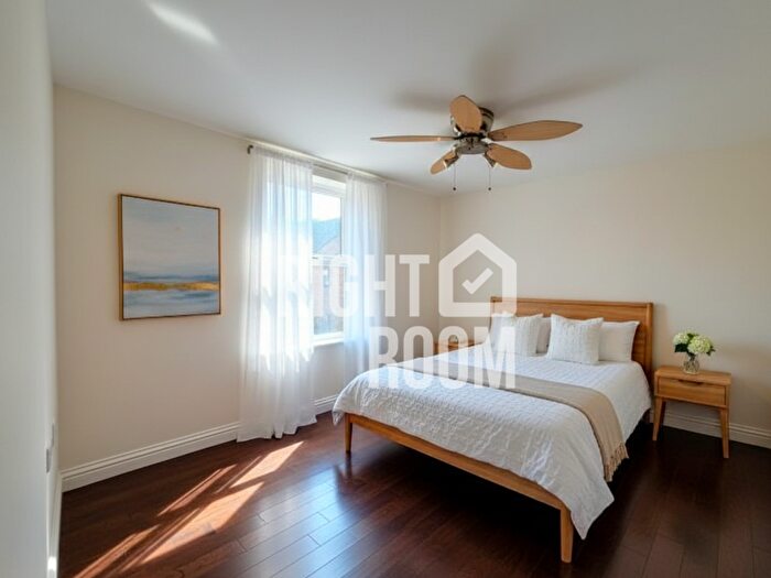 2 Bedroom Flat To Rent In Two Bedroom Apartment, Craven Street, SO14