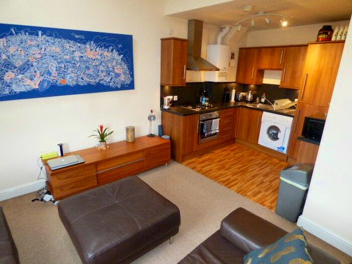 1 Bedroom Flat To Rent In St. Stephens Road, London, E3