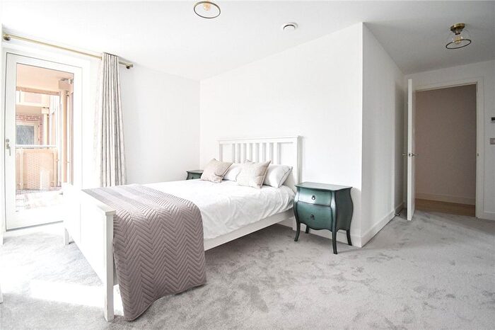 3 Bedroom Flat To Rent In Scholars Court, Harrison Drive, Cambridge, CB2
