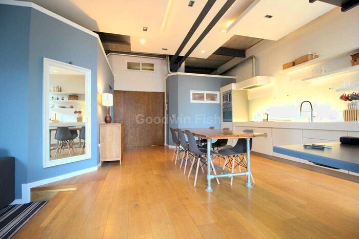 2 Bedroom Flat To Rent In Worsley Street, Manchester, M15