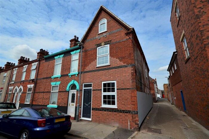 4 Bedroom Terraced House To Rent In Gordon Street, Goole, DN14