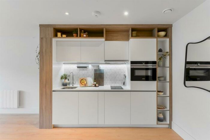 1 Bedroom Apartment To Rent In Capella Court, Brighton Road, Purley, CR8