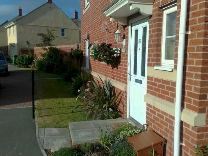 3 Bedroom Semi-Detached House To Rent In Edwards Court, Kings Heath, Middlemoor, Exeter, EX2