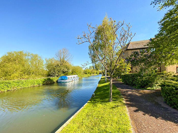 1 Bedroom Apartment To Rent In Lawrence Moorings, Sawbridgeworth, Herts, CM21