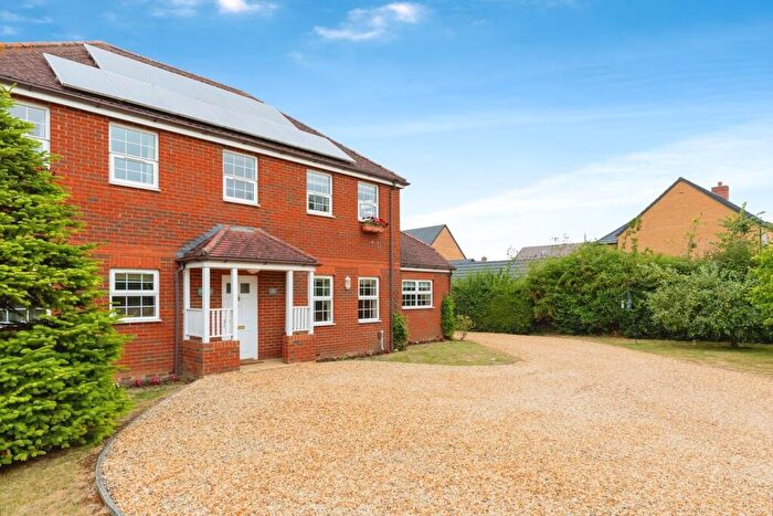 5 Bedroom Detached House For Sale In Cambridge Road, Dunton, Biggleswade, SG18