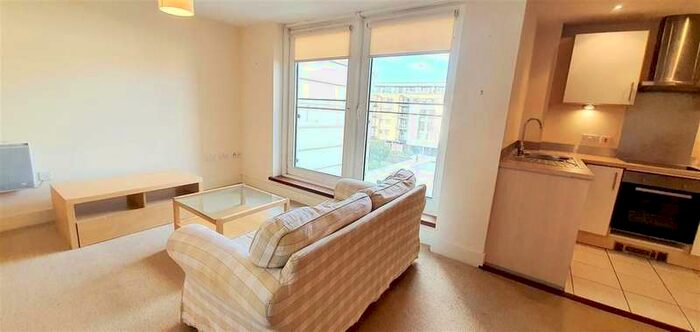 1 Bedroom Flat To Rent In Breakwater House, Prospect Place, Cardiff Bay, CF11