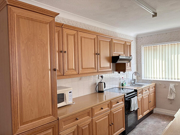 3 Bedroom Semi-Detached House For Sale In Priests Road, Swanage, Dorset, BH19 - Photo 8