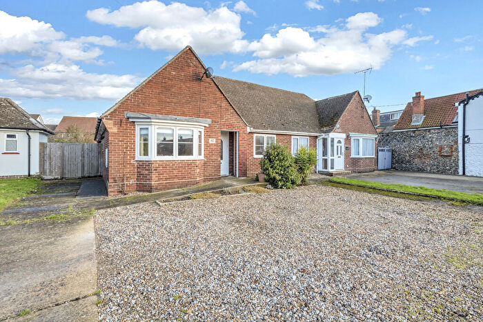3 Bedroom Semi-Detached Bungalow To Rent In The Street, Barrow, Bury St. Edmunds, IP29