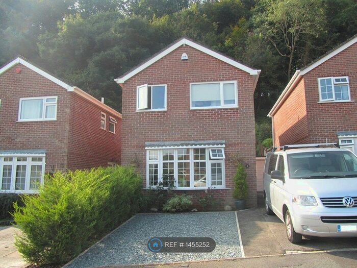 3 Bedroom Detached House To Rent In Southgate Close, Plymouth, PL9
