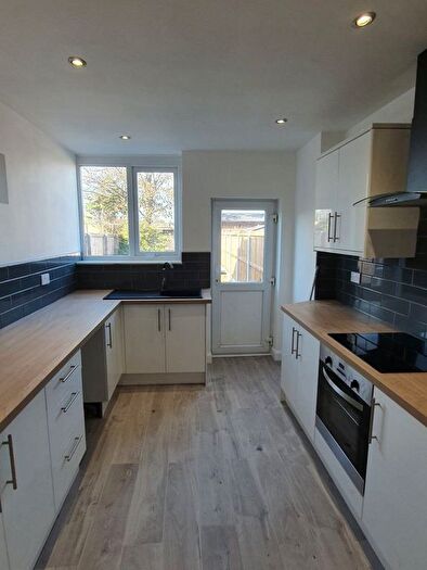 3 Bedroom Property To Rent In School Road, Blackpool, Lancashire, FY4