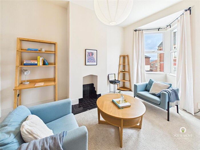 2 Bedroom Terraced House For Sale In Fern Dene Road, Gateshead, NE8