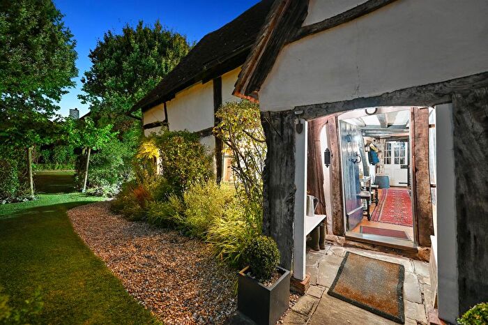 3 Bedroom Property For Sale In Moss Lane, Pinner, HA5