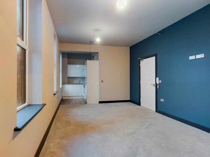 1 Bedroom Flat To Rent In Gibson House Drive, Wallasey, CH44