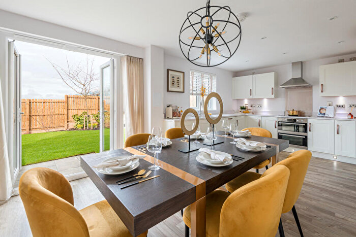 4 Bedroom Detached House For Sale In Bannerman Cruick, Edinburgh, EH17