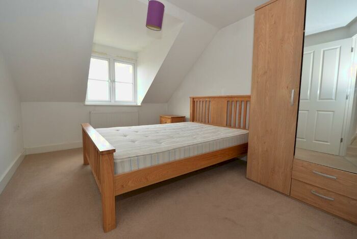 2 Bedroom Flat To Rent In Bournemouth Road, Chandler's Ford, Eastleigh, SO53