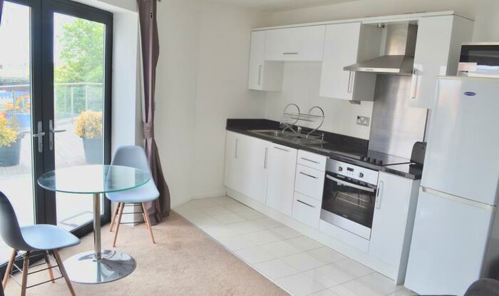 1 Bedroom Apartment To Rent In Hive, Masshouse Plaza, Birmingham, B5